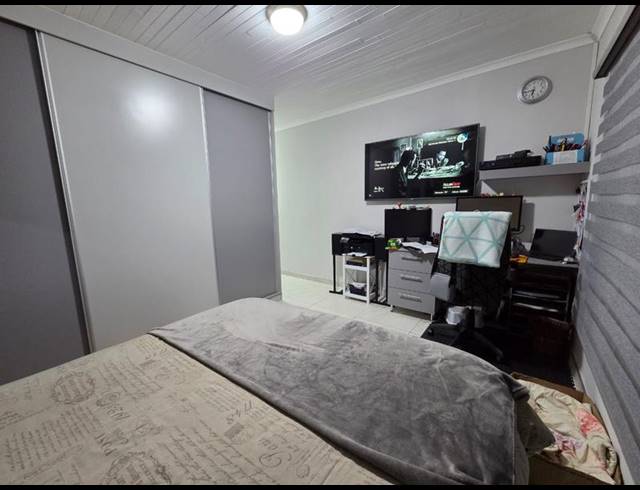 3 BEDROOM TOWNHOUSE FOR SALE IN AVIARYHILL